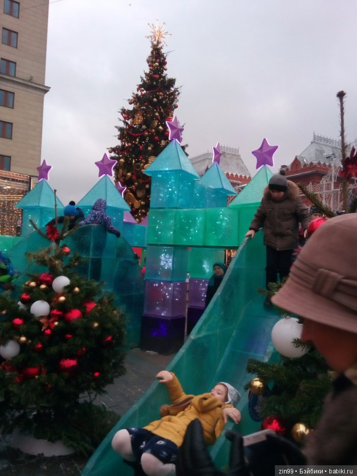 С наступающим Новым годом! Ёлки, Москва, Фейсинки (фото 7)