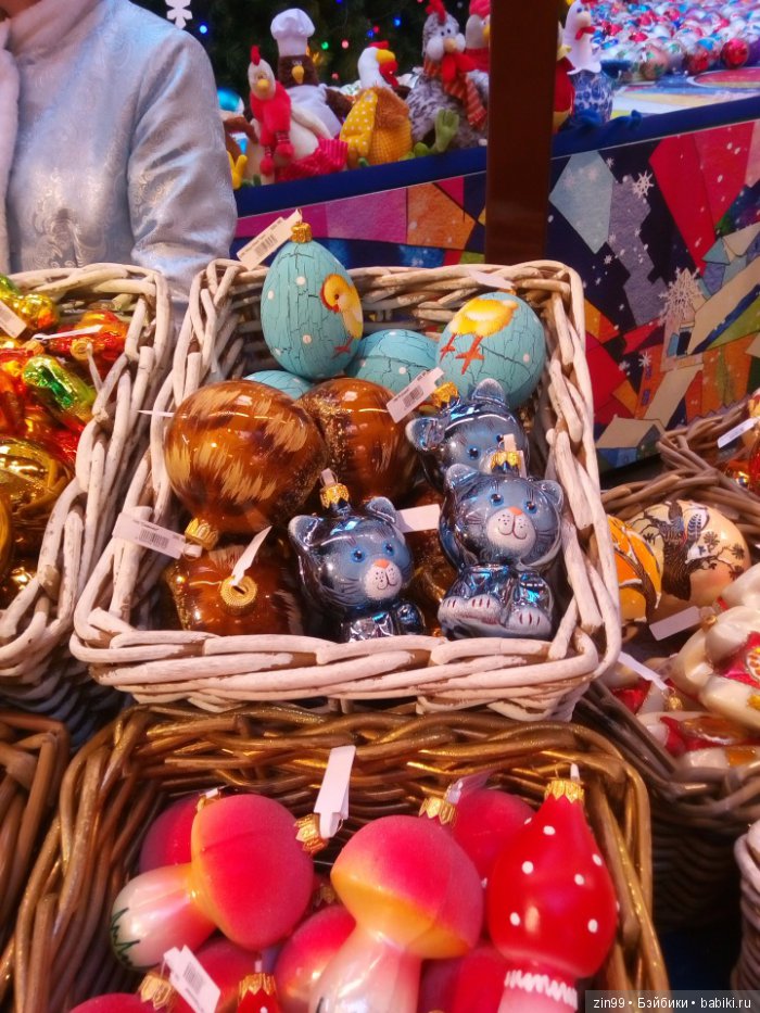 С наступающим Новым годом! Ёлки, Москва, Фейсинки