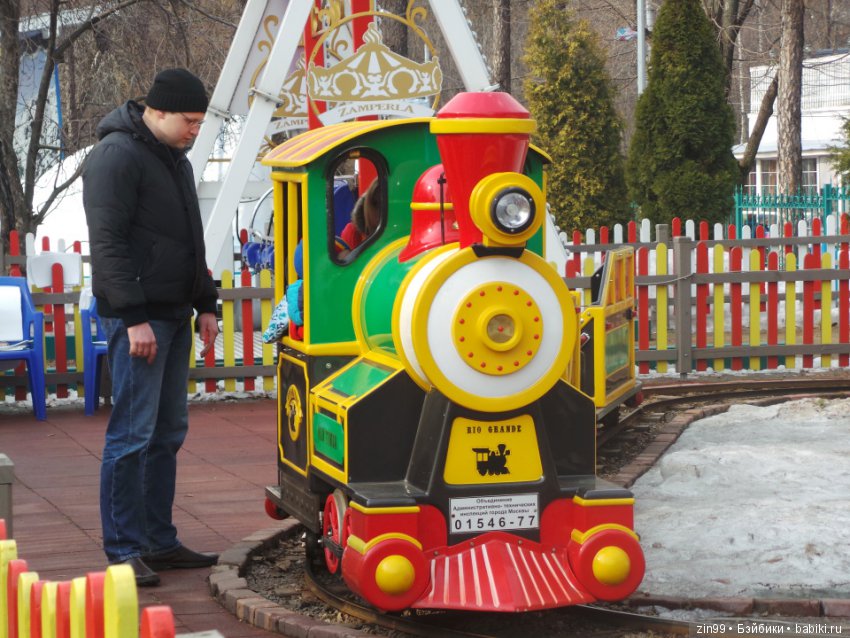 Субботняя прогулка в парке с куклой LeeAnn (фото 10)