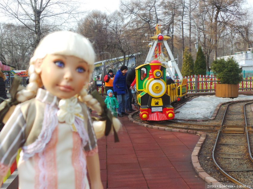 Субботняя прогулка в парке с куклой LeeAnn (фото 9)