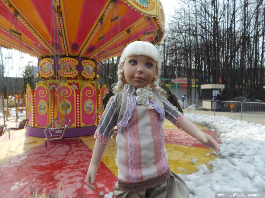 Субботняя прогулка в парке с куклой LeeAnn