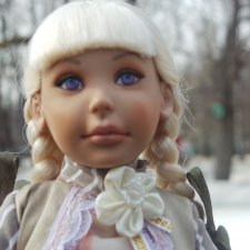 Субботняя прогулка в парке с куклой LeeAnn