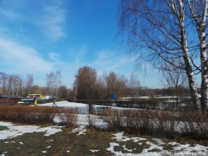 Оттепель или воскресная прогулка