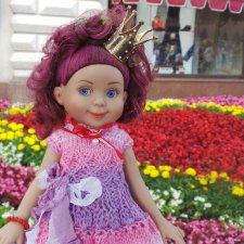 День Бокса или прогулка в центре Москвы у Гума, среди цветов