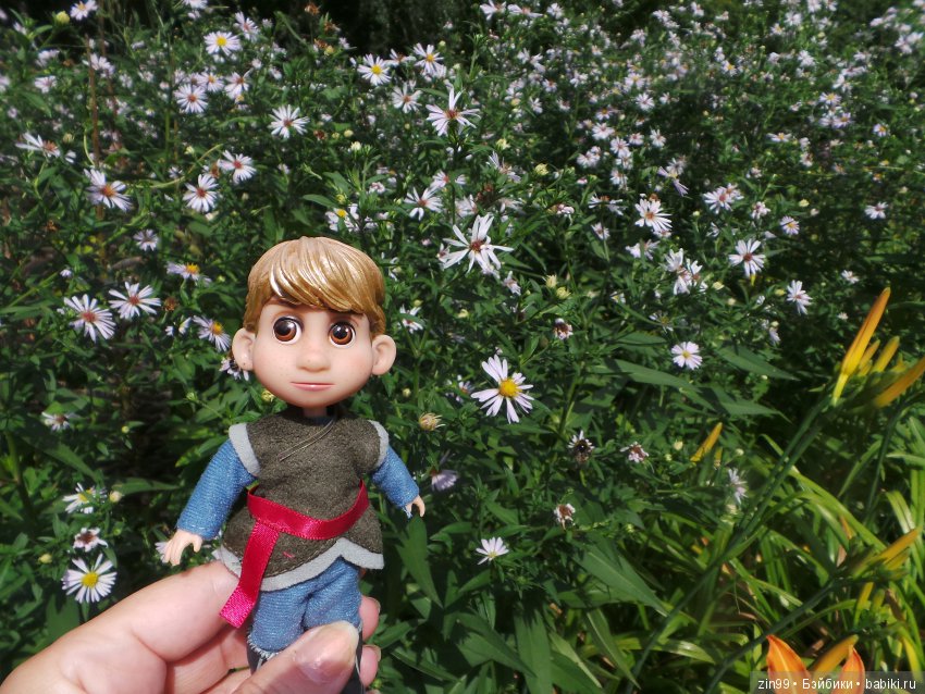 Одним воскресным жарким днём