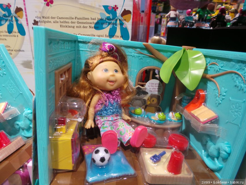 Прогулка в магазины! Или Лилочка домик выбирает