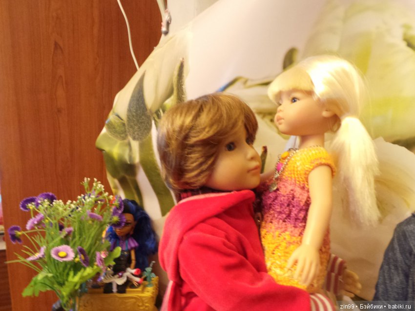 Новые наряды, или прогулка в Коломенское? Скорее и то и другое