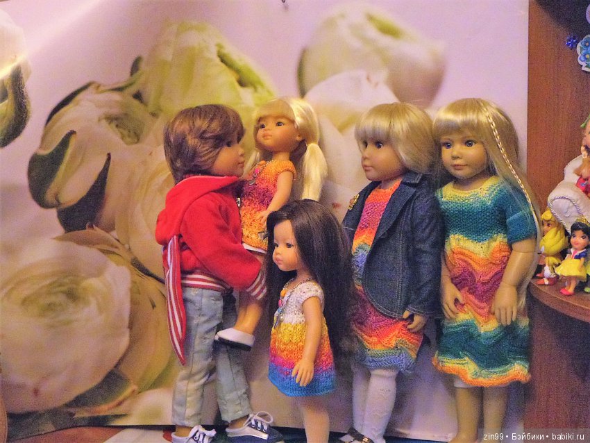 Новые наряды, или прогулка в Коломенское? Скорее и то и другое