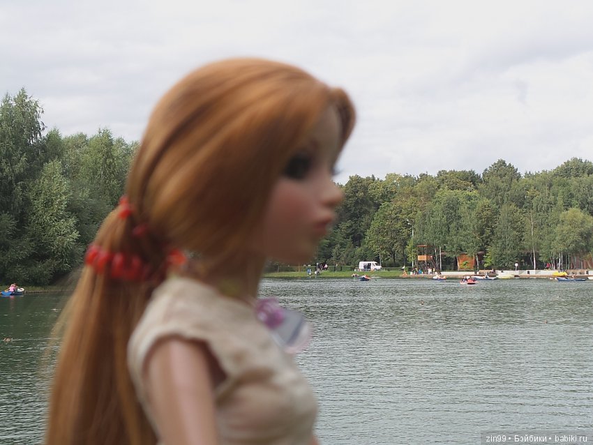 Прогулка в парке в день города с Амбер