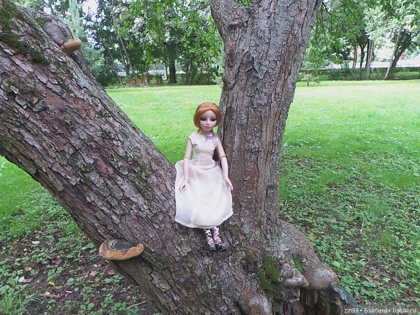 Прогулка в парке в день города с Амбер