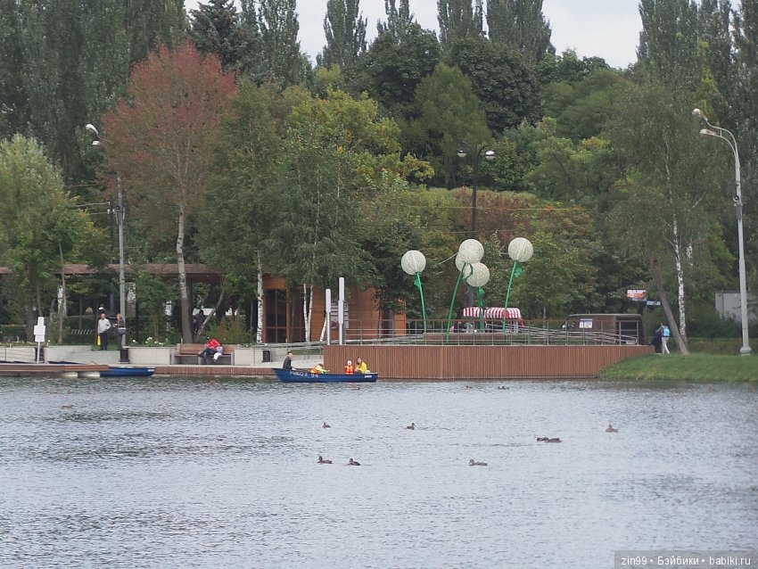 Прогулка в парке в день города с Амбер (фото 10)