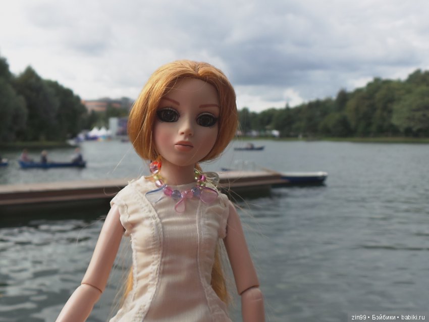 Прогулка в парке в день города с Амбер