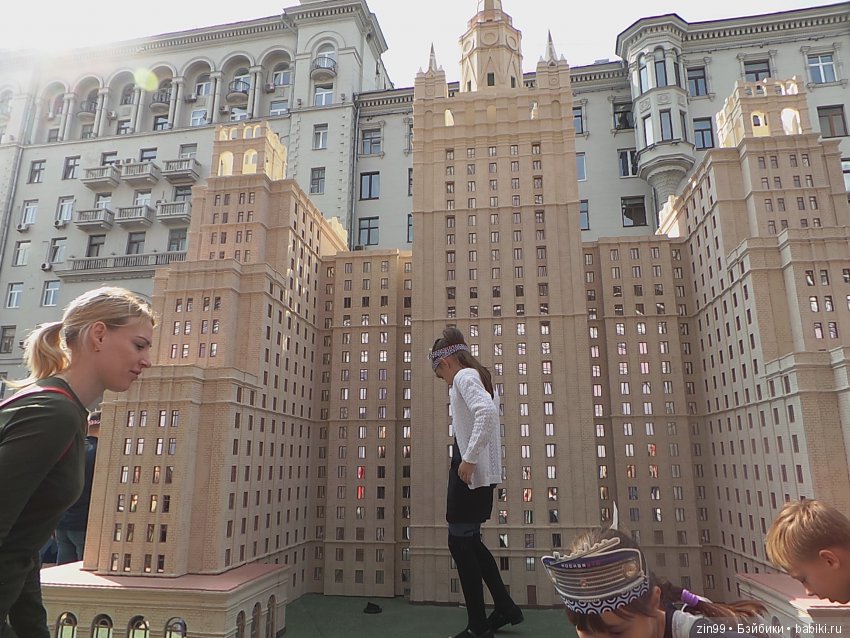 Москве 870 лет, она отмечает день города! Фоторепортаж, вместе с куклой Натали