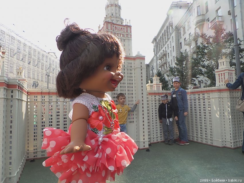 Москве 870 лет, она отмечает день города! Фоторепортаж, вместе с куклой Натали