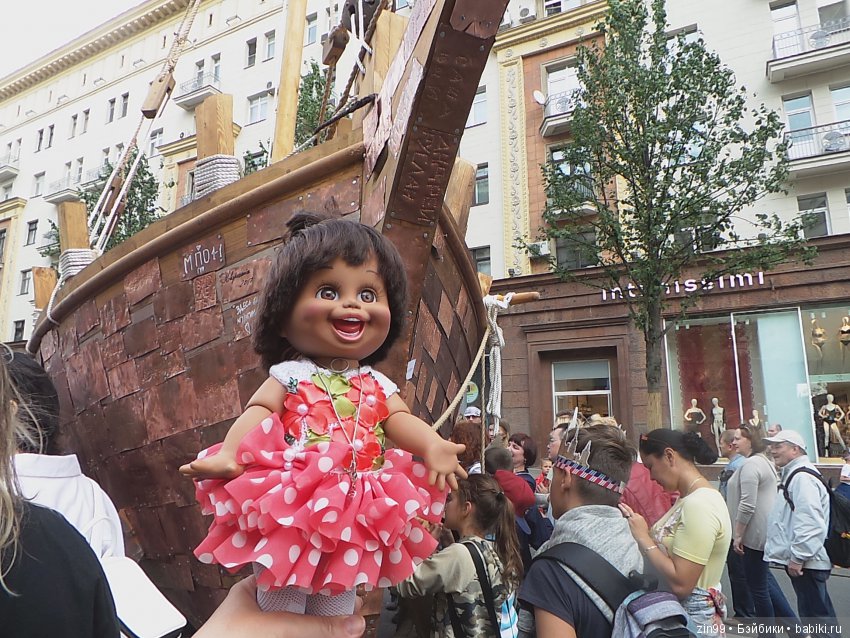 Москве 870 лет, она отмечает день города! Фоторепортаж, вместе с куклой Натали