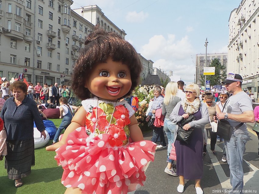 Москве 870 лет, она отмечает день города! Фоторепортаж, вместе с куклой Натали