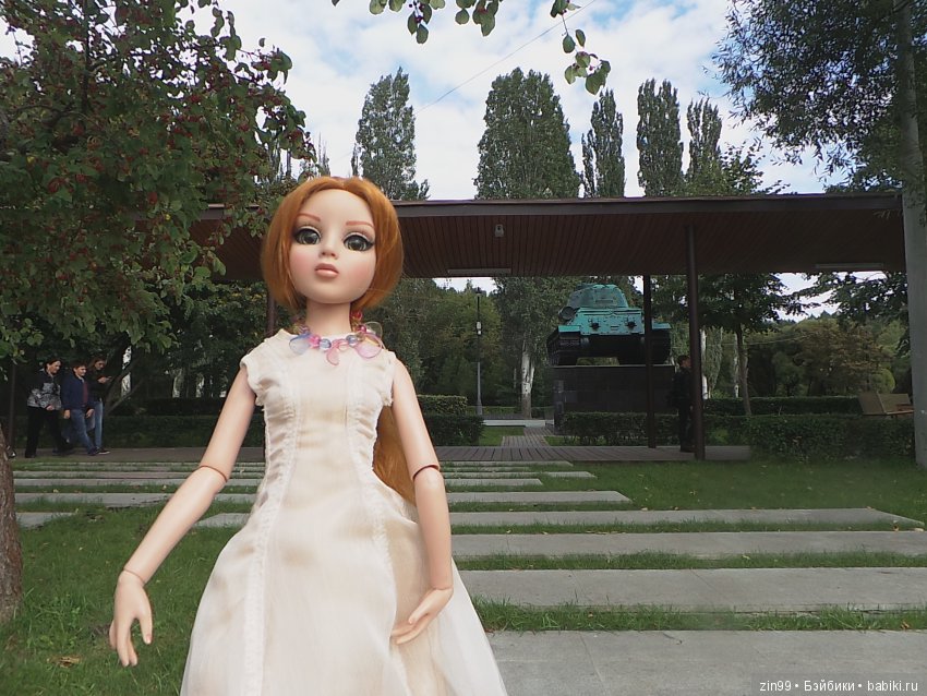 Прогулка в парке в день города с Амбер