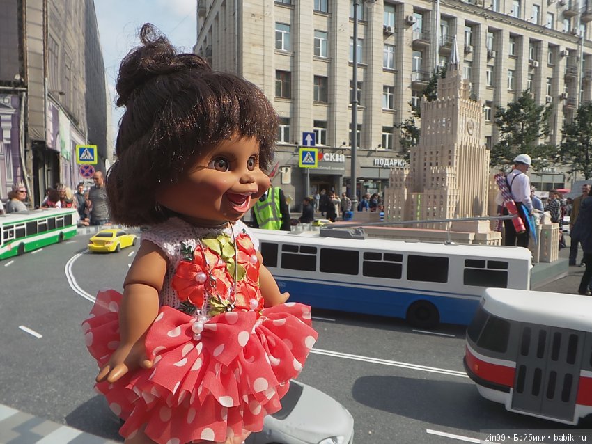 Москве 870 лет, она отмечает день города! Фоторепортаж, вместе с куклой Натали