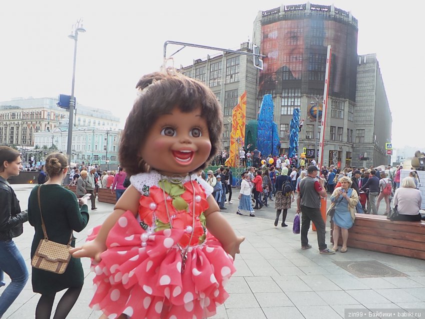 Москве 870 лет, она отмечает день города! Фоторепортаж, вместе с куклой Натали
