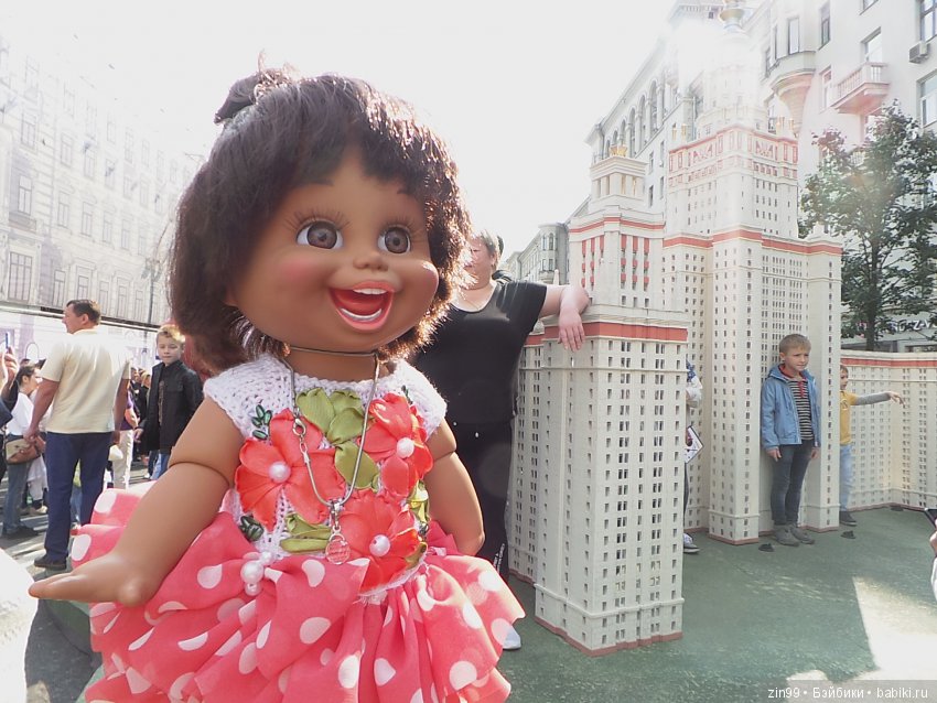 Москве 870 лет, она отмечает день города! Фоторепортаж, вместе с куклой Натали