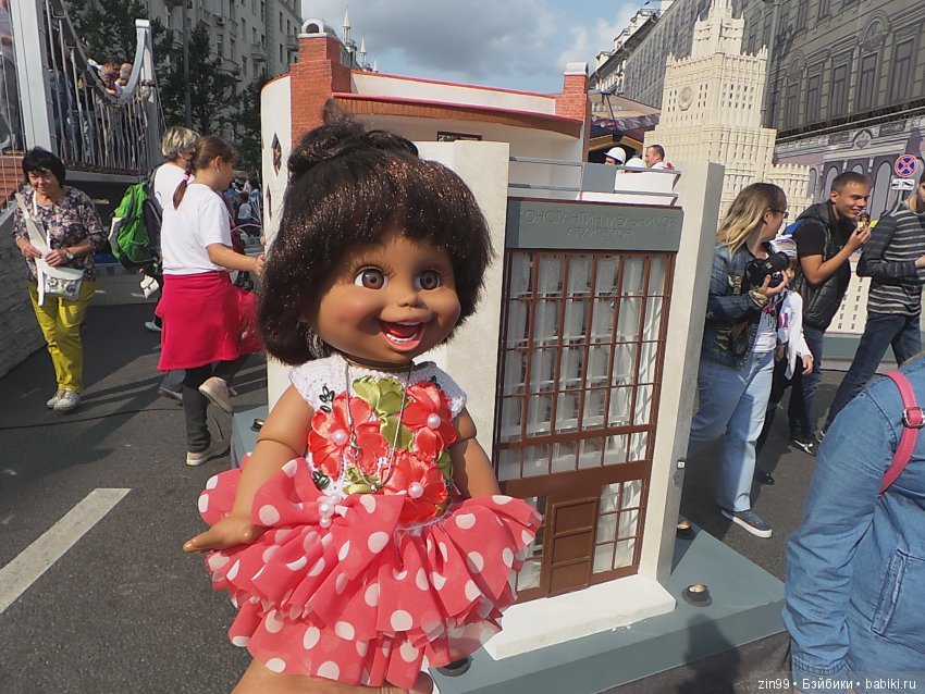 Москве 870 лет, она отмечает день города! Фоторепортаж, вместе с куклой Натали