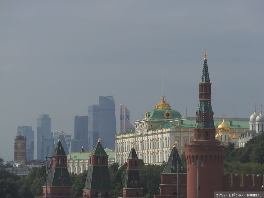 Парк Зарядье, в центре Москвы! С куклой Николеттой