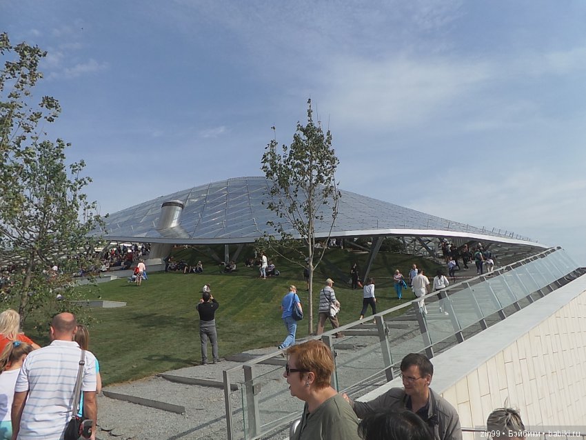 Парк Зарядье, в центре Москвы! С куклой Николеттой