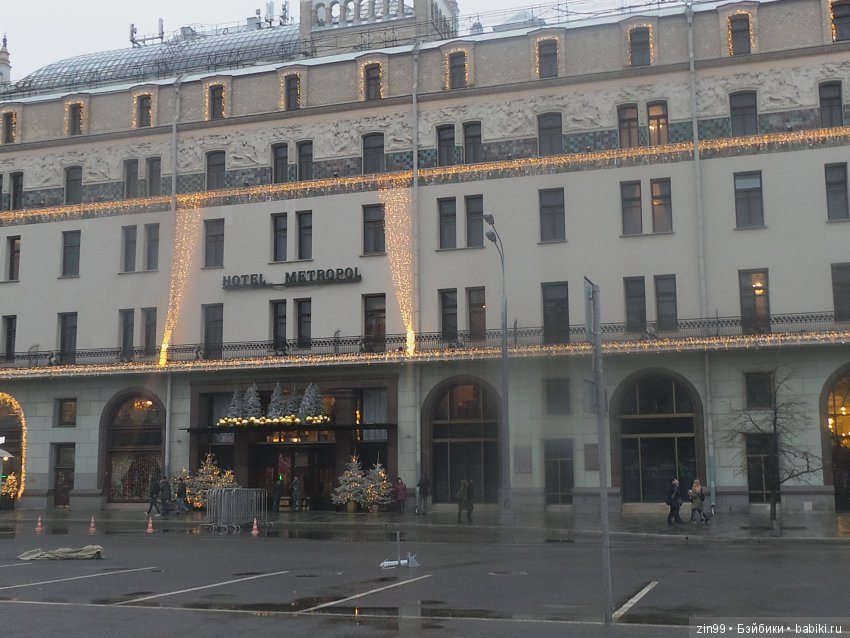 С Новым 2018 годом! Дорогие друзья! Встречаем этот год вместе