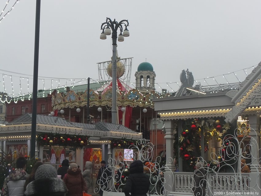 С Новым 2018 годом! Дорогие друзья! Встречаем этот год вместе