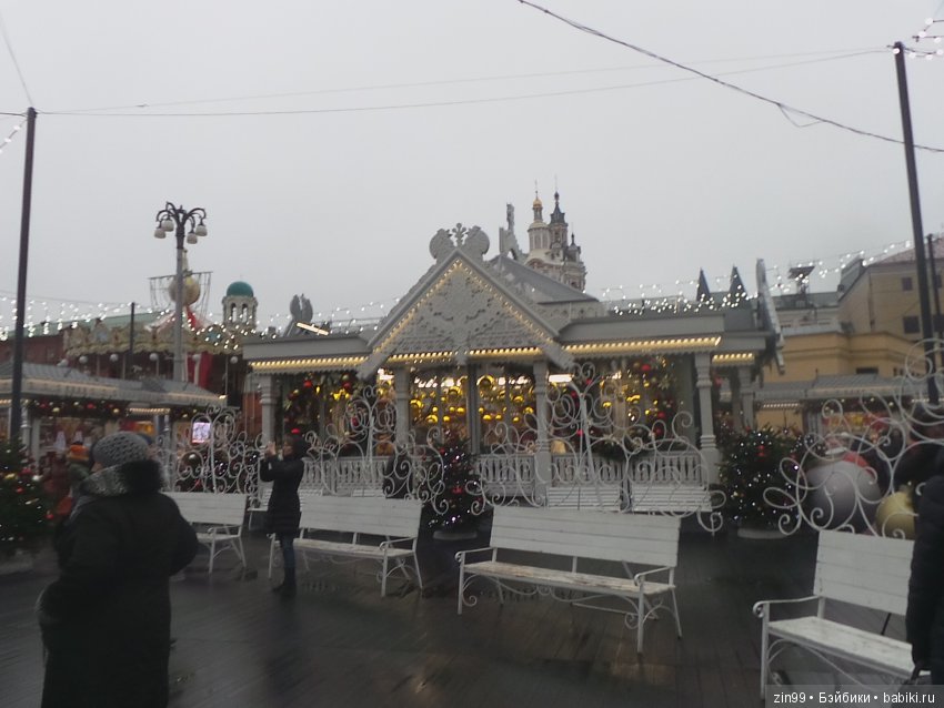 С Новым 2018 годом! Дорогие друзья! Встречаем этот год вместе