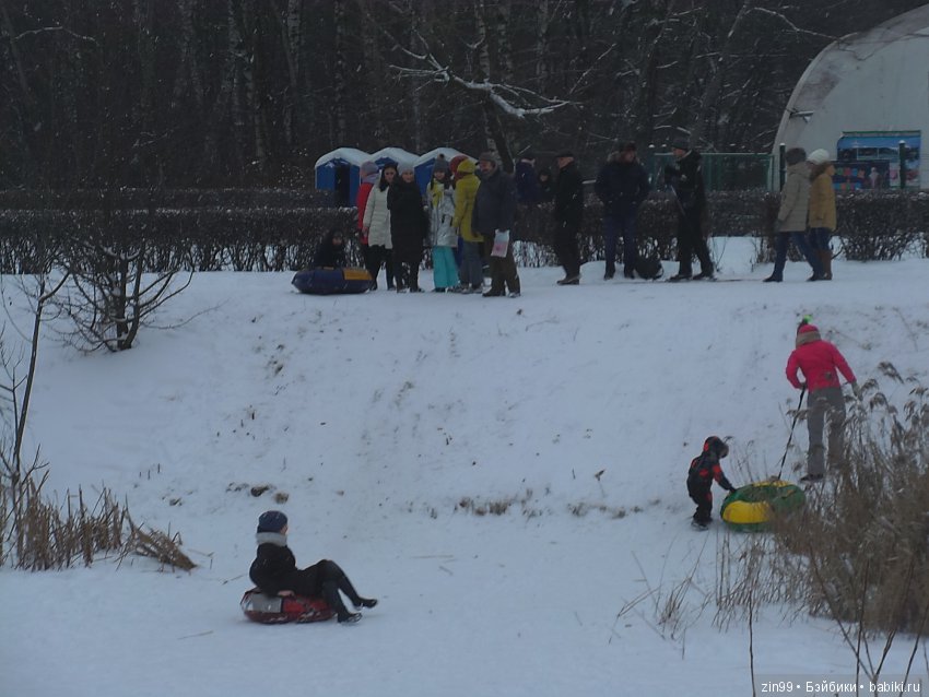 Зима раскрыла снежные обьятья, и мы спешим навстречу к ней! Вместе с Соней и Амбер