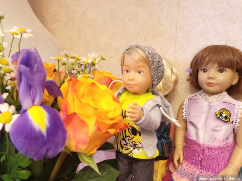 Якоб грустит и приезд Селины, куклы Kidz'n'Cats