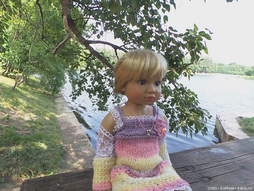 Воскресная прогулка в парк Кусково с кидзами, точнее куклами Kidz'n'Cats! Виртуально приглашаем всех на прогулку