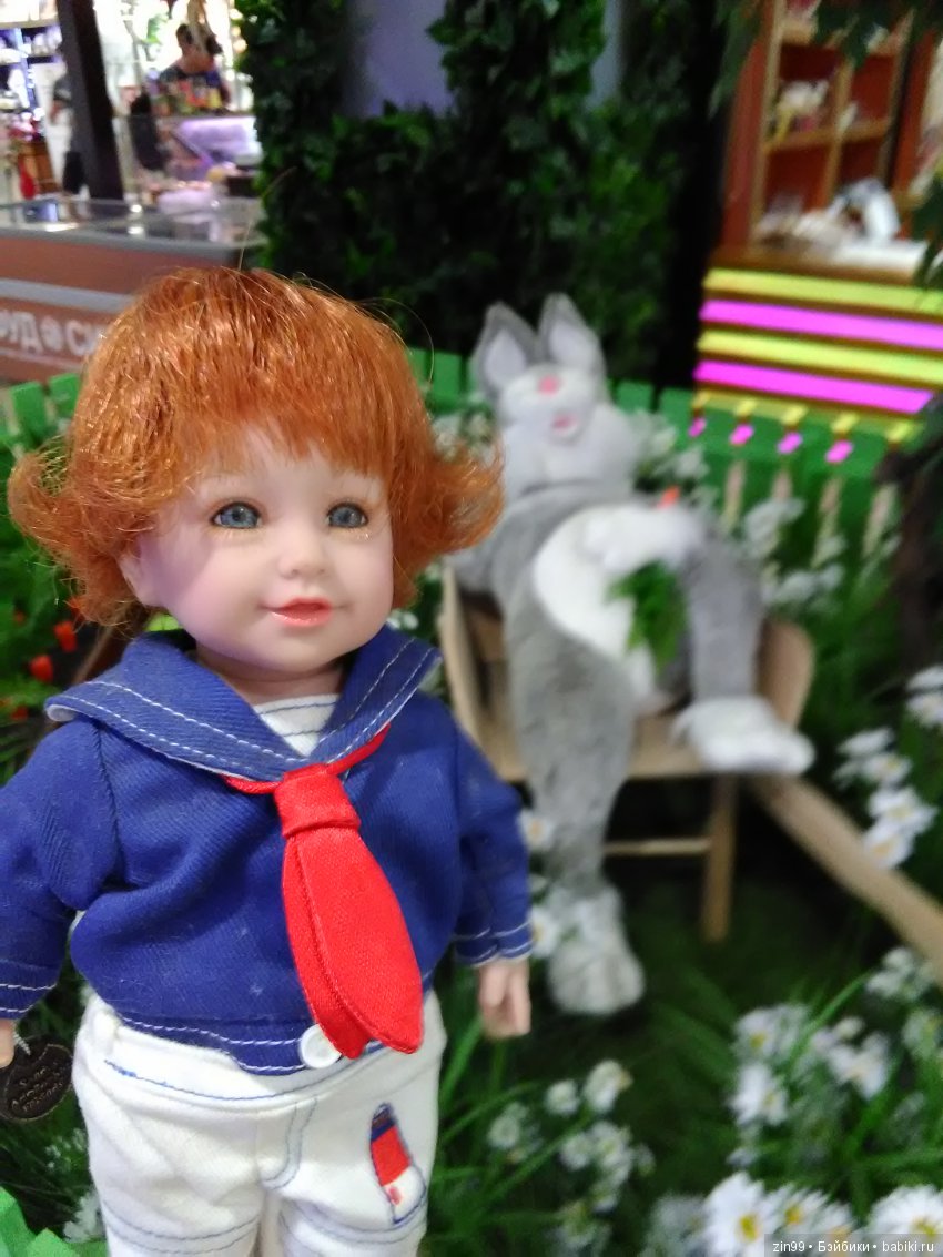 Небольшое путешествие Люси, мини adora, воскресным днём