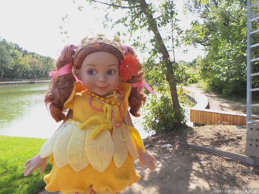 Воскресная прогулка с веселой девочкой в Ботаническом саду