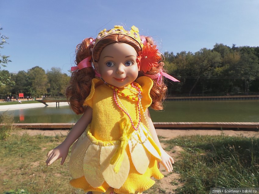 Воскресная прогулка с веселой девочкой в Ботаническом саду