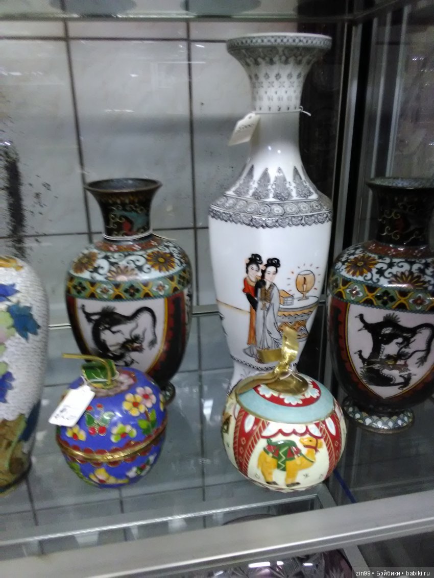 Блошиный рынок "РЕТРО" - завод "Кристалл", сегодня 27 октября 2018 года