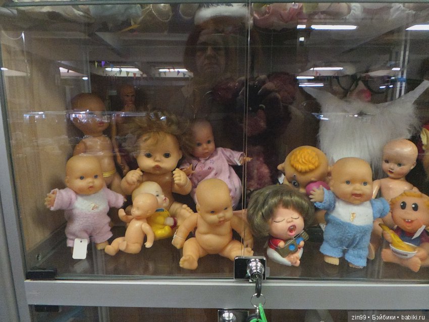 Блошиный рынок "РЕТРО" - завод "Кристалл", сегодня 27 октября 2018 года