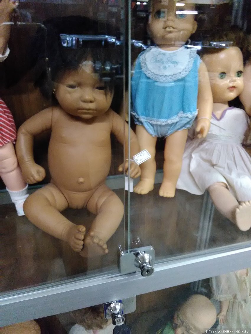 Блошиный рынок "РЕТРО" - завод "Кристалл", сегодня 27 октября 2018 года