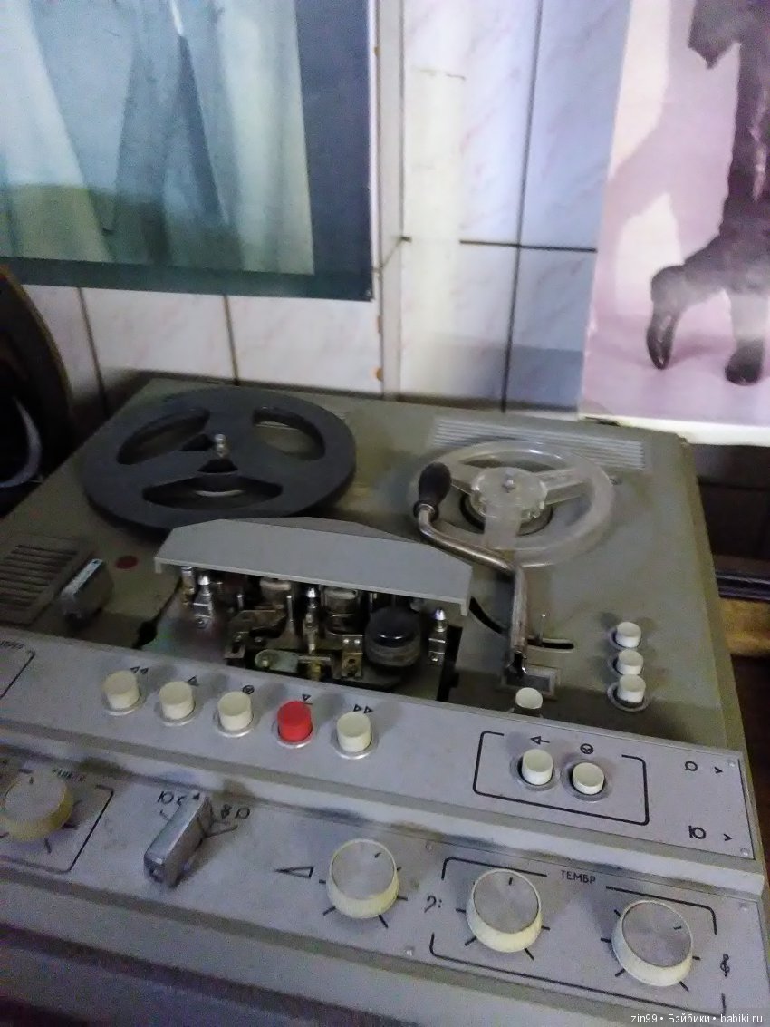 Блошиный рынок "РЕТРО" - завод "Кристалл", сегодня 27 октября 2018 года