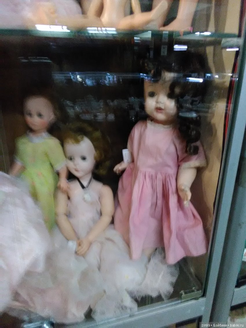 Блошиный рынок "РЕТРО" - завод "Кристалл", сегодня 27 октября 2018 года