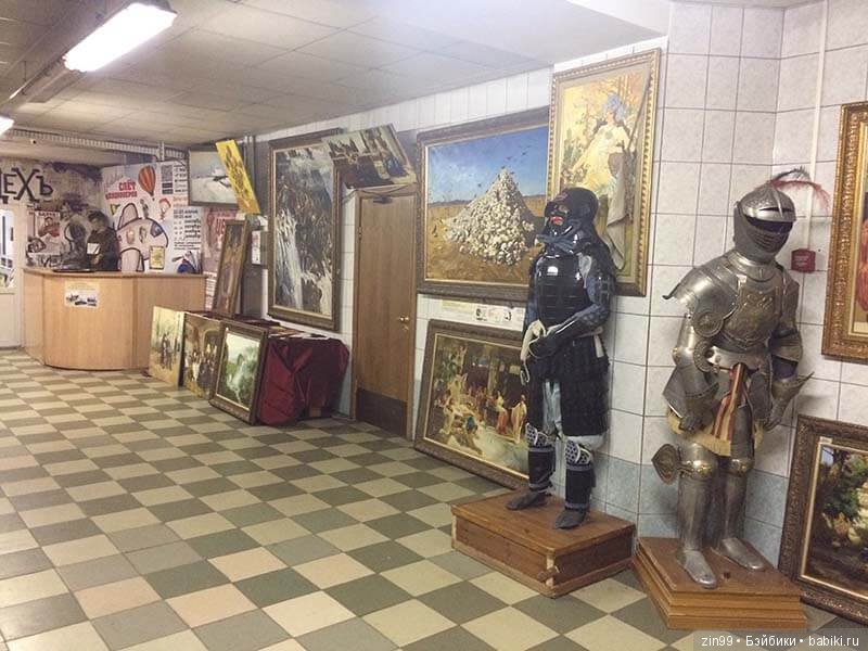 Блошиный рынок "РЕТРО" - завод "Кристалл", сегодня 27 октября 2018 года (фото 3)