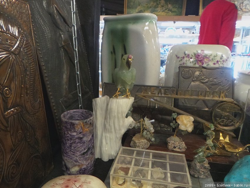 Блошиный рынок "РЕТРО" - завод "Кристалл", сегодня 27 октября 2018 года