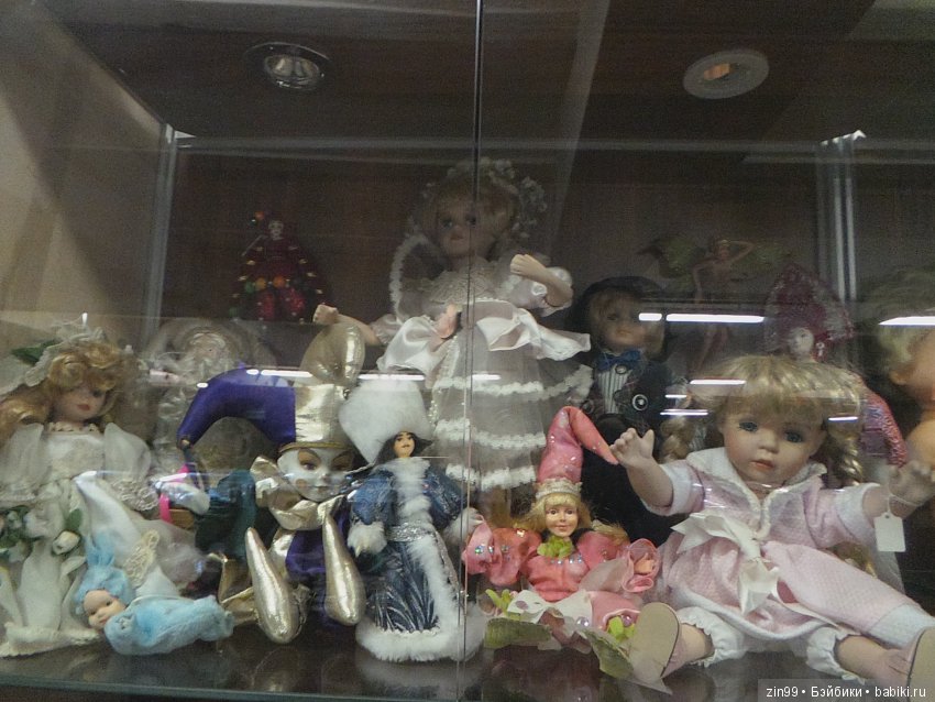 Блошиный рынок "РЕТРО" - завод "Кристалл", сегодня 27 октября 2018 года