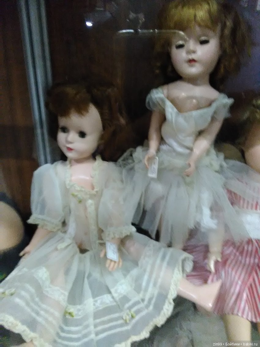 Блошиный рынок "РЕТРО" - завод "Кристалл", сегодня 27 октября 2018 года