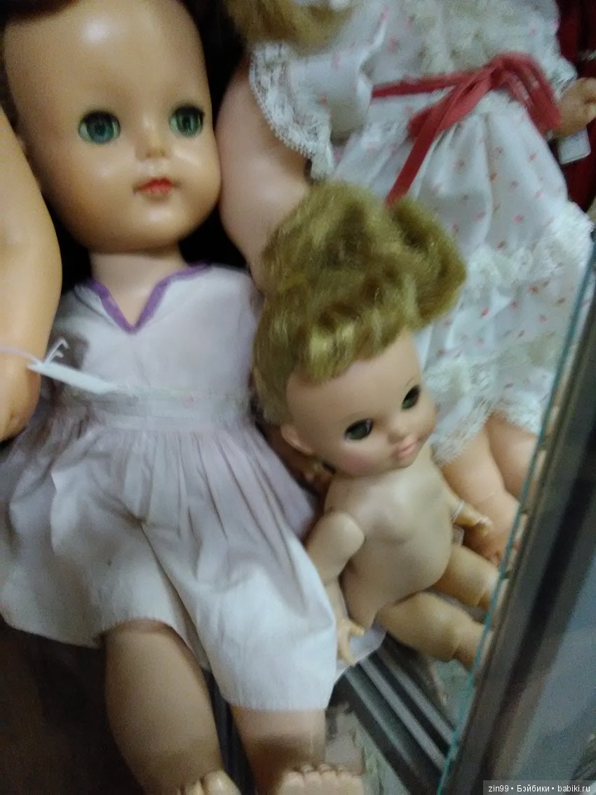 Блошиный рынок "РЕТРО" - завод "Кристалл", сегодня 27 октября 2018 года