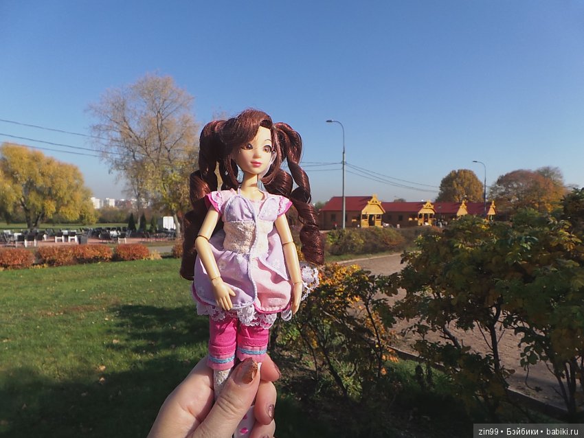 Джуку Кутюр (Juku Couture) на осенней прогулке, когда солнечно и тепло ещё (фото 10)