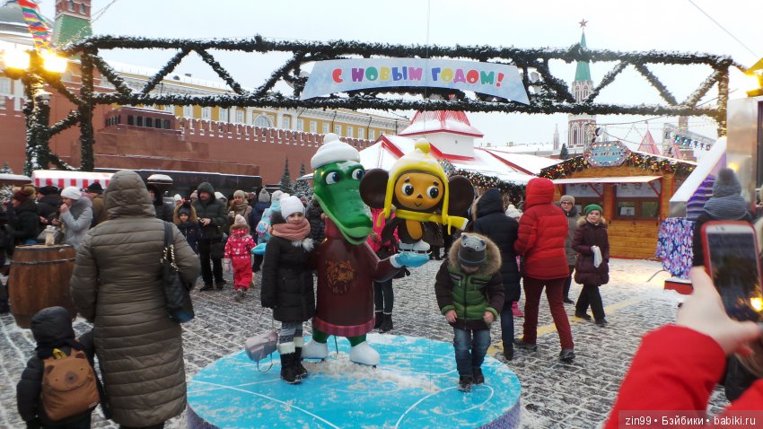 В преддверии Нового года, сказ про Новогоднюю елочку! Продолжение