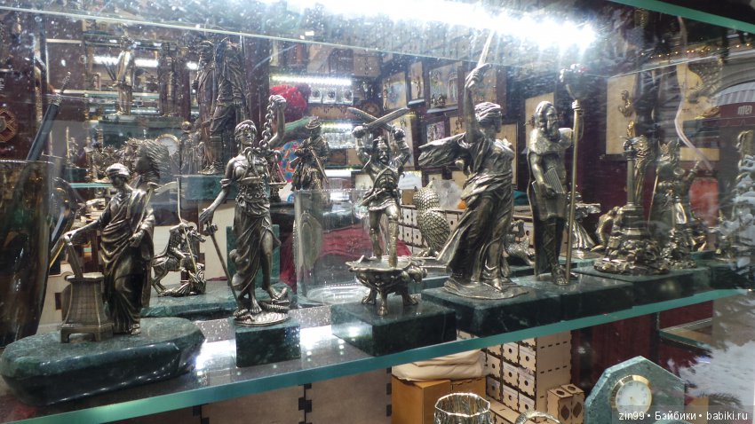 В преддверии Нового года, сказ про Новогоднюю елочку! Продолжение