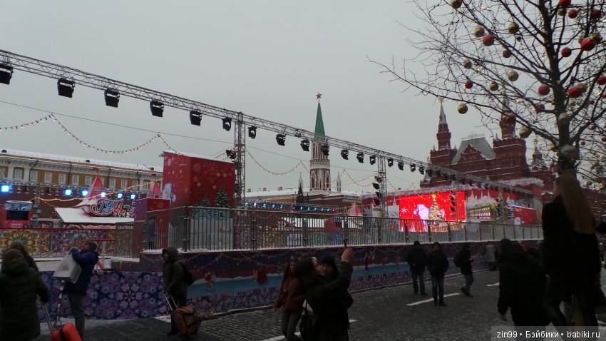 В преддверии Нового года, сказ про Новогоднюю елочку! Продолжение